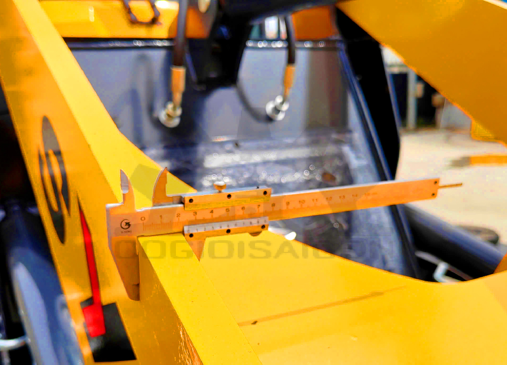 Máy Xúc Lật SYZG T932A: Gầu 0.9 Khối, Xả Tải 3.2m