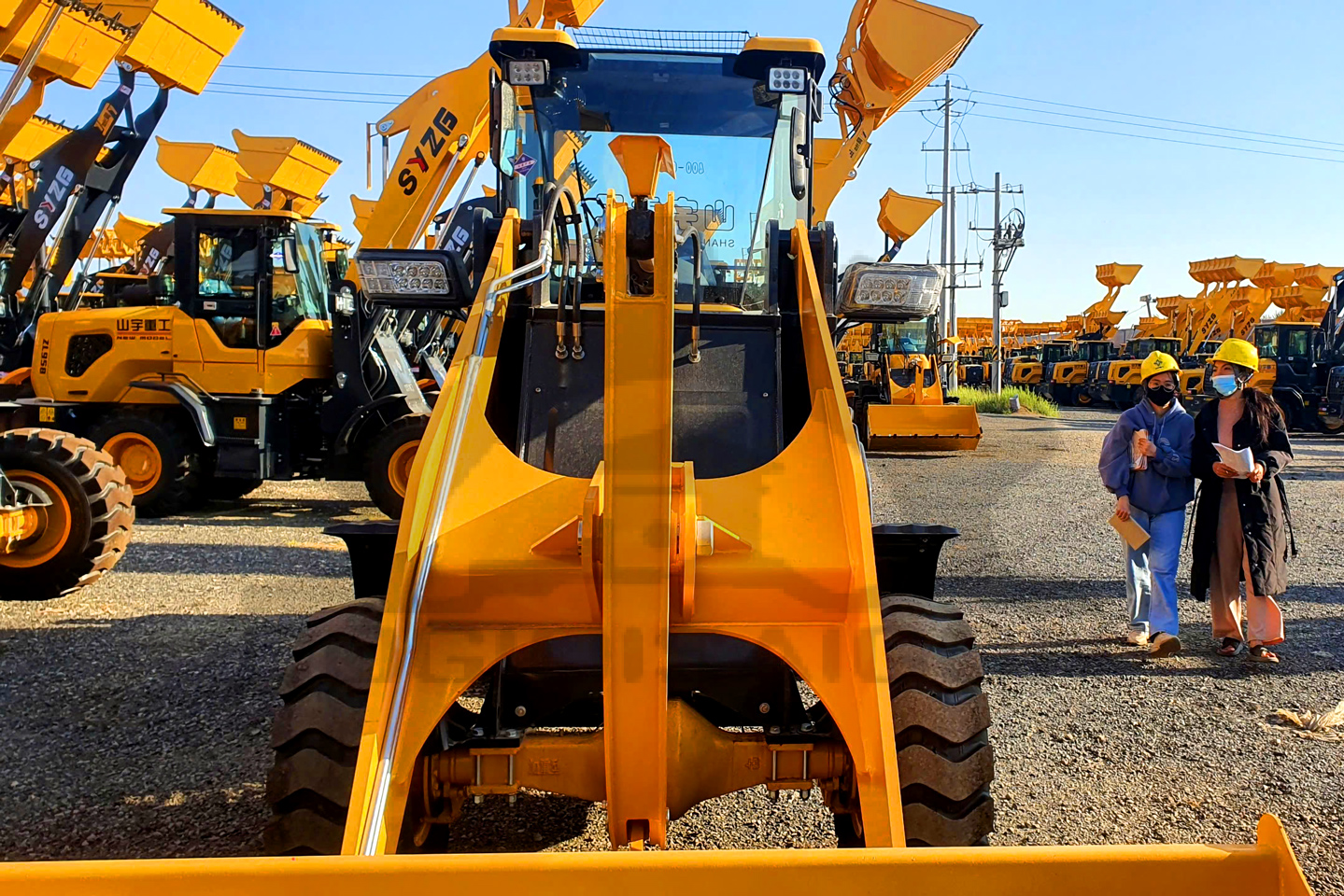 Máy Xúc Lật SYZG T940G: Giải Pháp Đổ Cao 4.6m