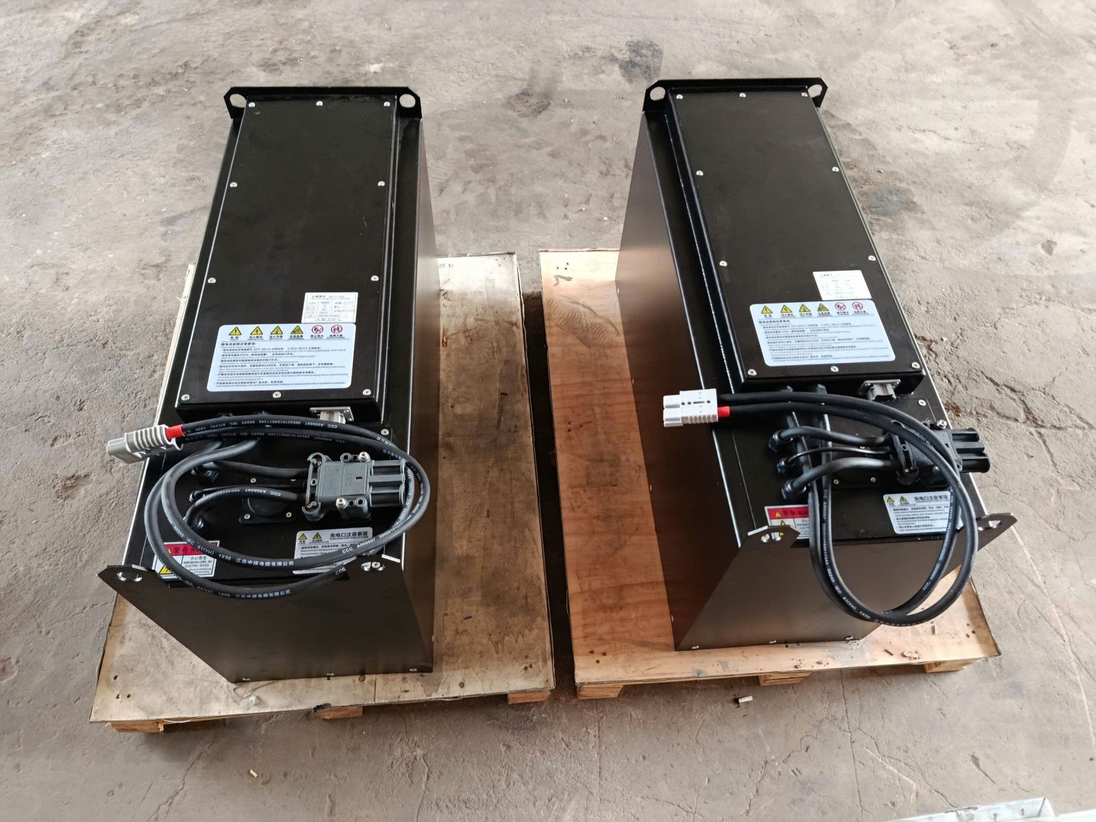 Bình điện Lithium ion xe nâng 48v