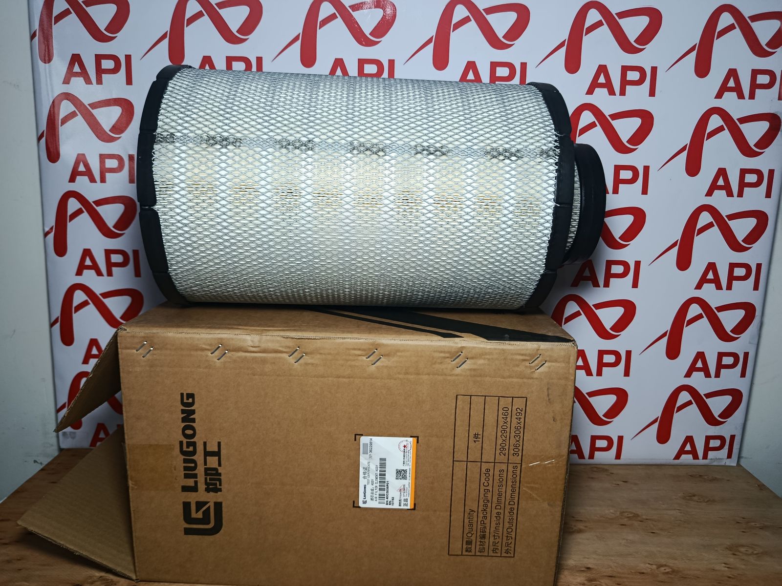 Cấu tạo chi tiết lọc gió xe xúc Liugong 855H