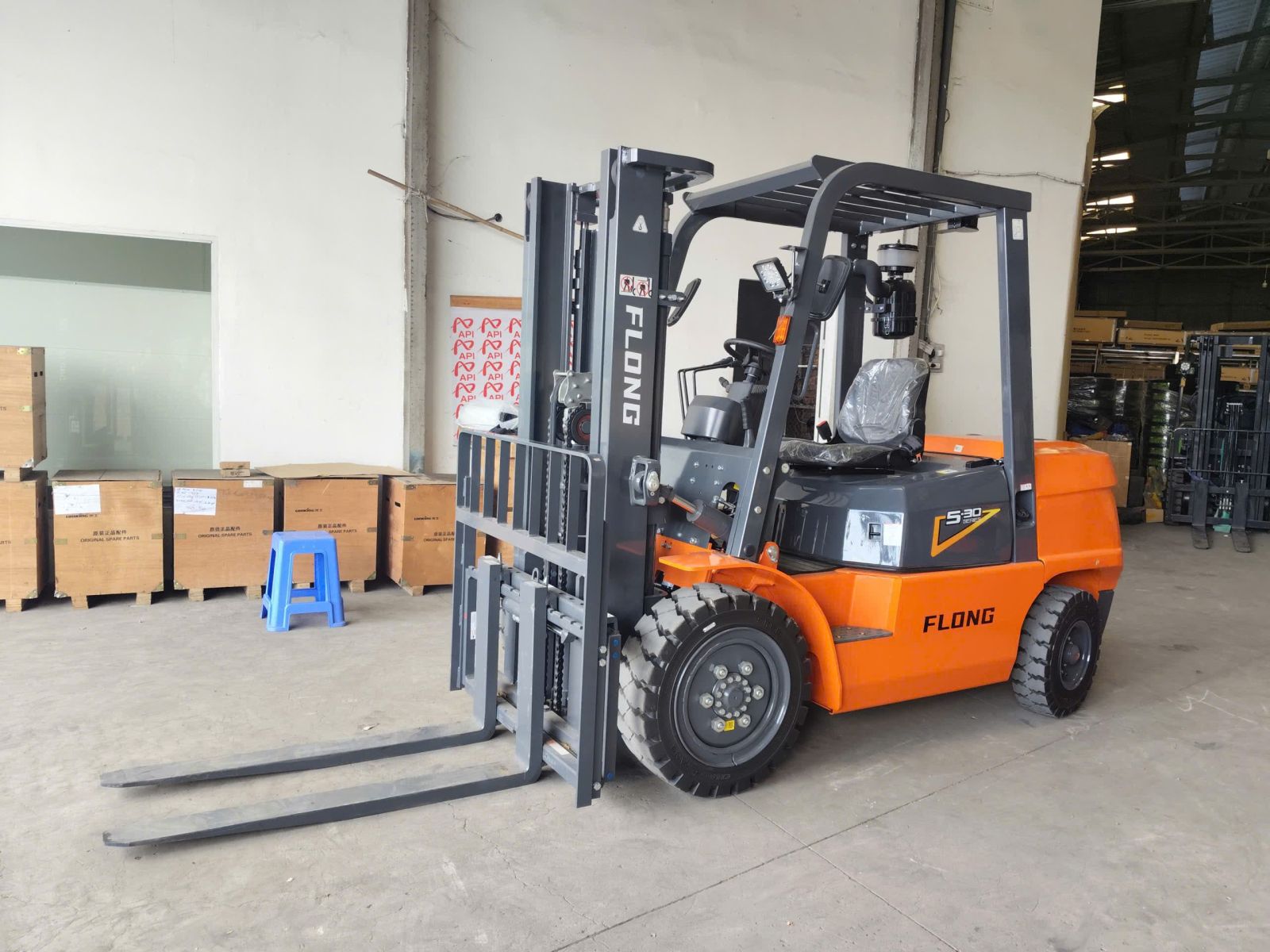 Xe Nâng Dầu Flong 3 Tấn