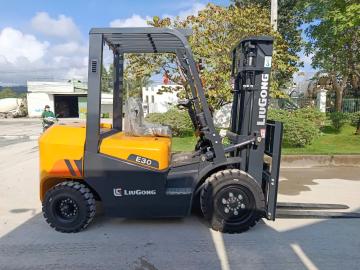 Đánh Giá Xe Nâng LiuGong 3 Tấn (Model 2026): Bền Bỉ, Thông Minh & Tiết Kiệm